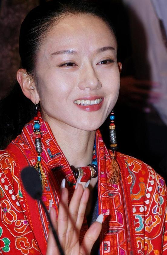 舞蹈家，杨丽萍说，婚姻和后代，我都看的很淡，男女之间的那点事，也不放在心上，对我