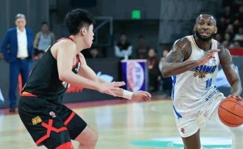 北京队的官方总结来了！

这场110比118输给深圳队的比赛，让不少球迷捏了把汗