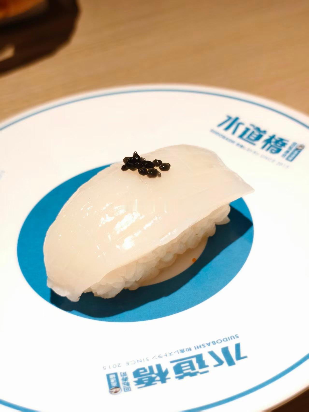 无心上班只想为祖国母亲庆生晚饭也不想做了干脆出去吃吧！！！！[捂嘴哭]九月再见 