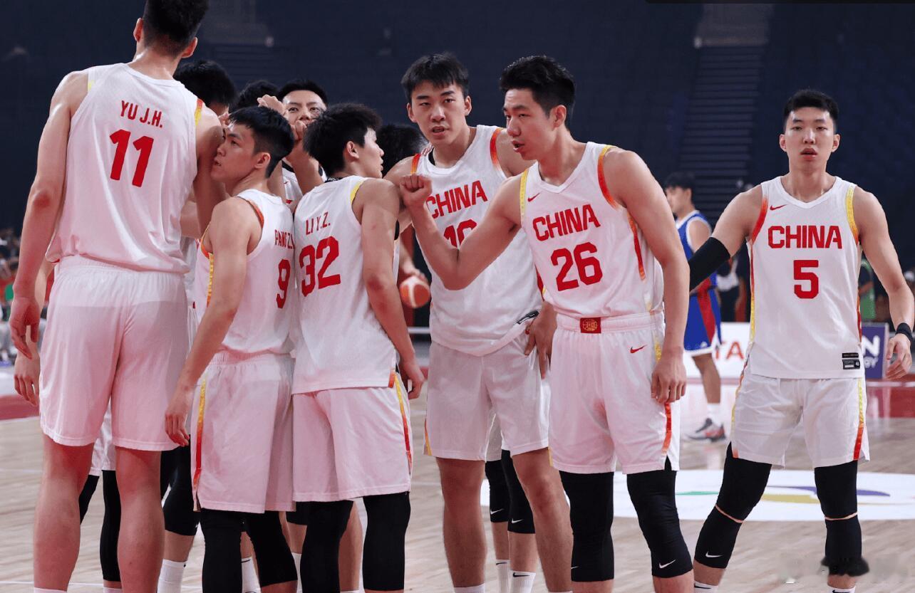 中国男篮迎战菲律宾派青年队打亚运会，不是不重视，是更聪明。U18国青需要国际比赛