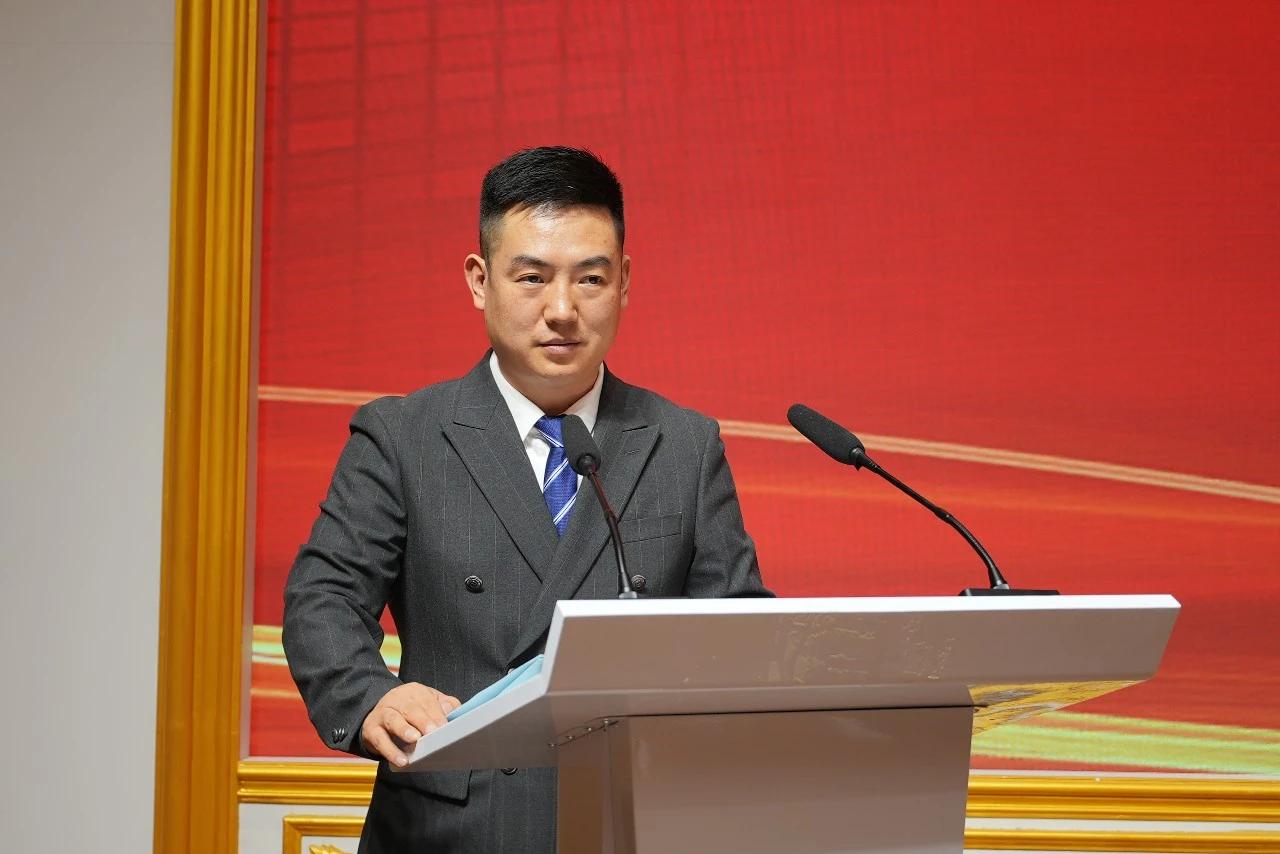 6月12日下午，西安市彬州商会第二届理事会五次会员大会暨第三届理事会一次会员大会