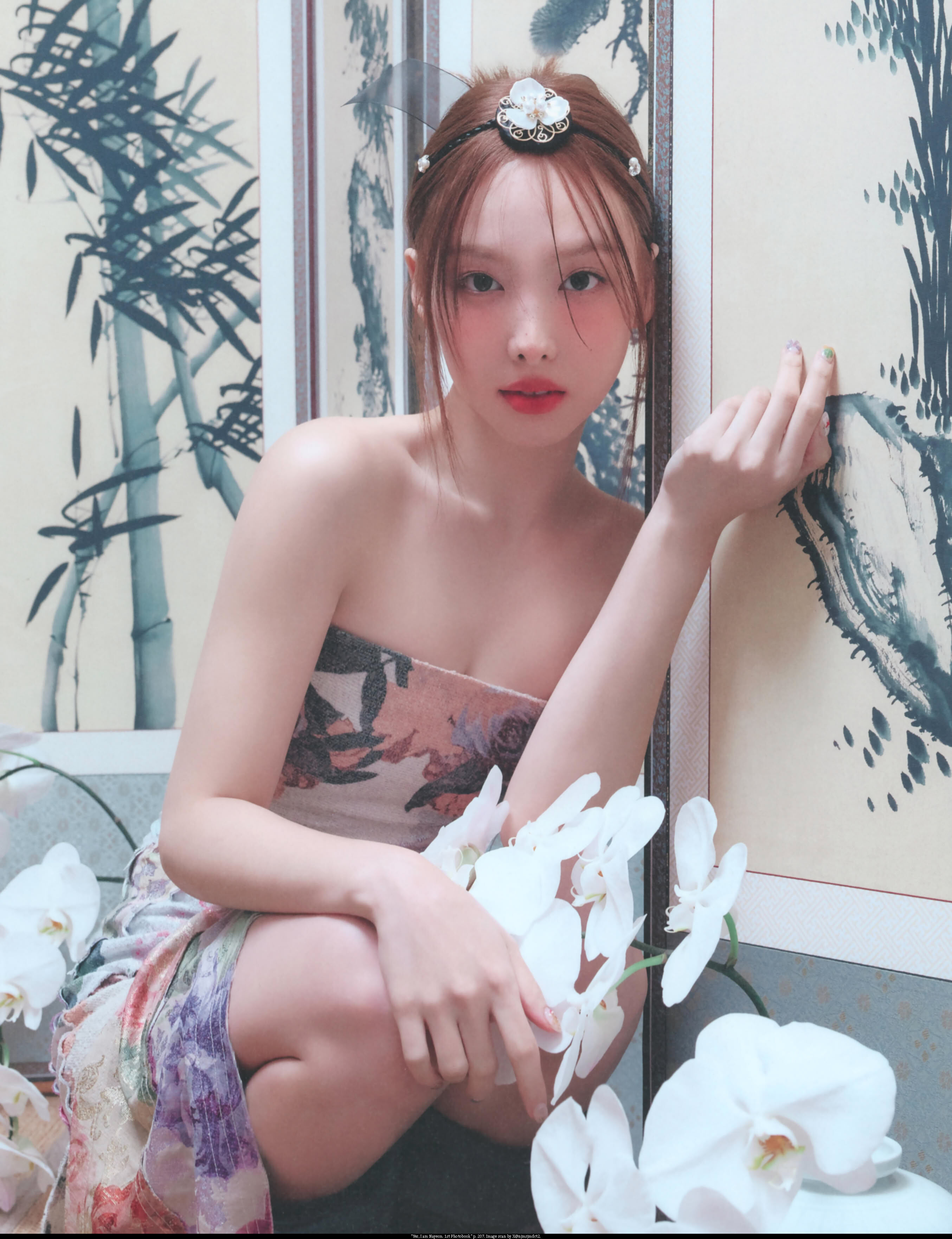 林娜琏[超话]林娜琏 忍不住盯锁骨林娜琏瓶女一 ​​​