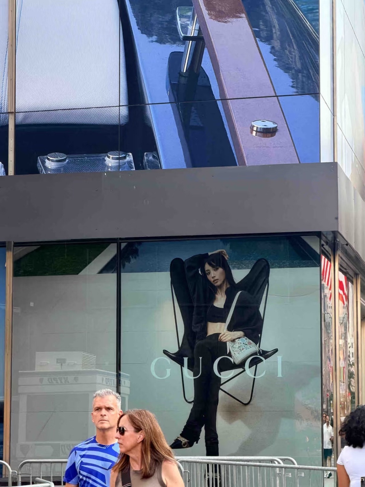 GUCCI 2026夏日系列全球广告大片田曦薇海外单人地广+1📍纽约第五大道G