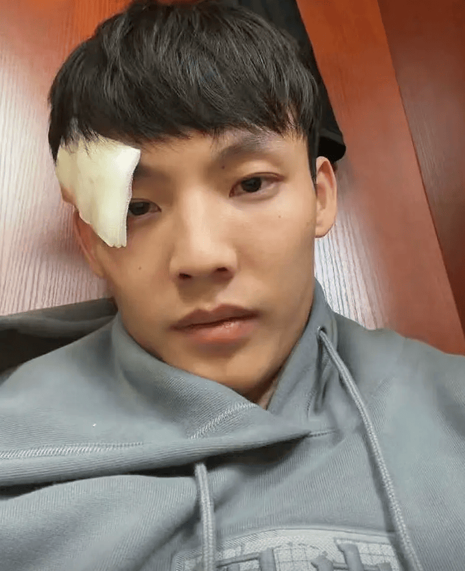 徐杰社媒发文：新赛季为广东而战，兄弟齐心开门红！