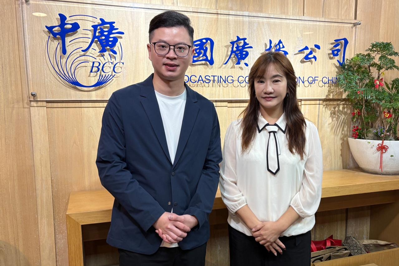凌涛爆「沈伯洋民调追平蒋万安」！蓝军要打「突围战」赢1票就是赢

梅花新闻网 简