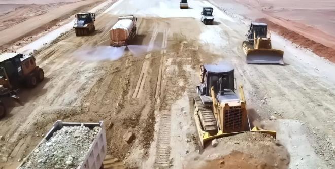 谁能想到，困扰中国几十年的铁矿石难题，竟然在撒哈拉沙漠被彻底破解。

钢铁是现代