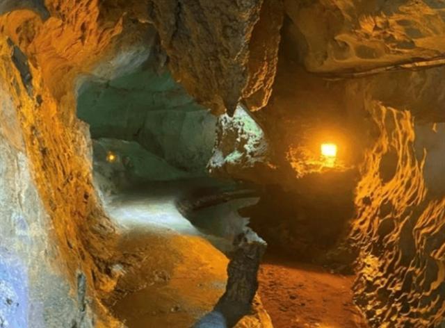 “太邪门了！”1965年，某地质队在浙江探采矿藏却一无所获，正准备回去却金矿源头