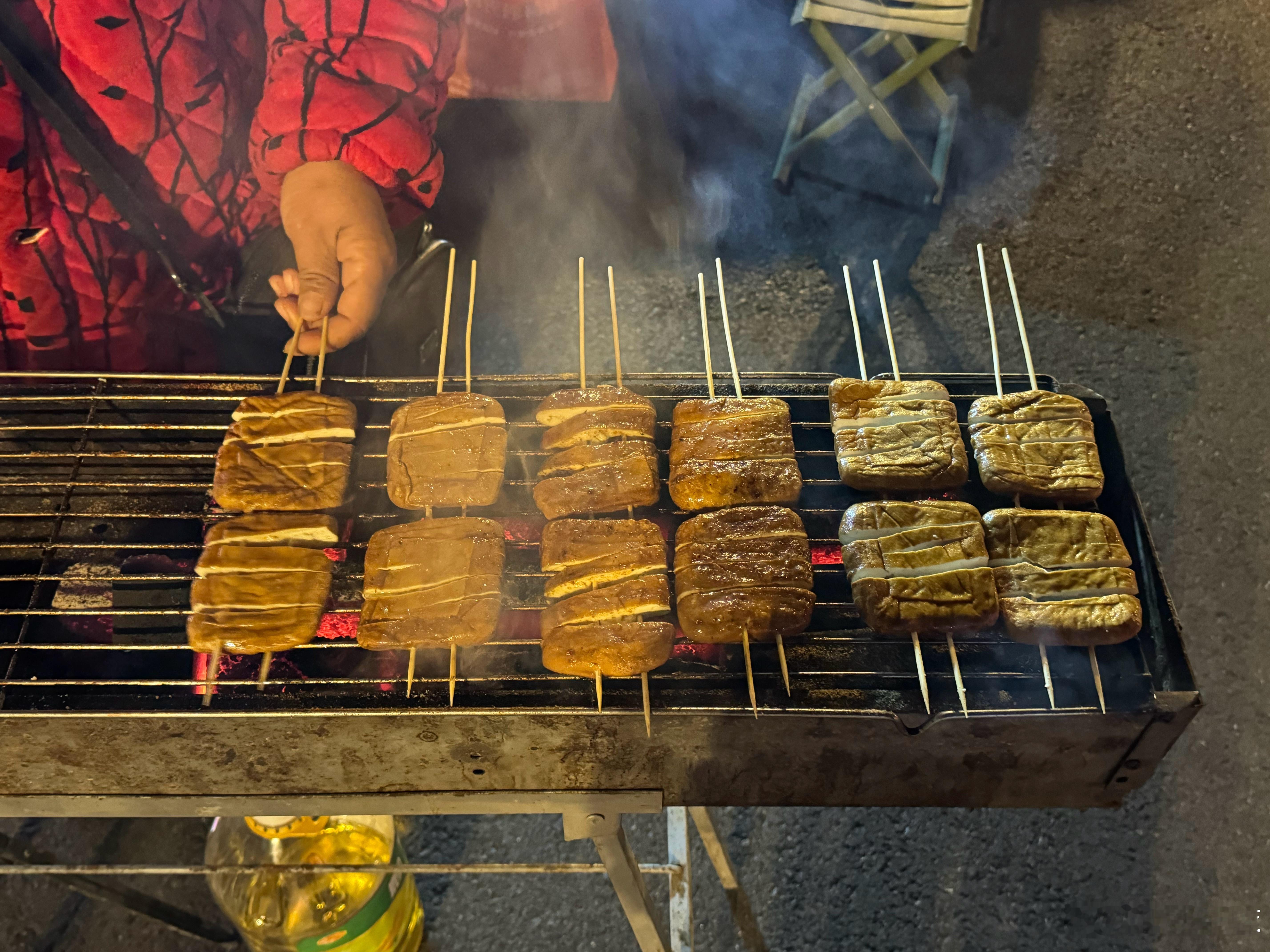 每次回家我都喜欢吃这个3块钱 一份 