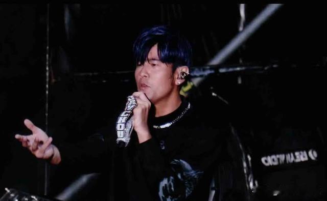 2025年9月19日至21日，济南奥体中心体育场成为全国焦点——周杰伦“嘉年华”