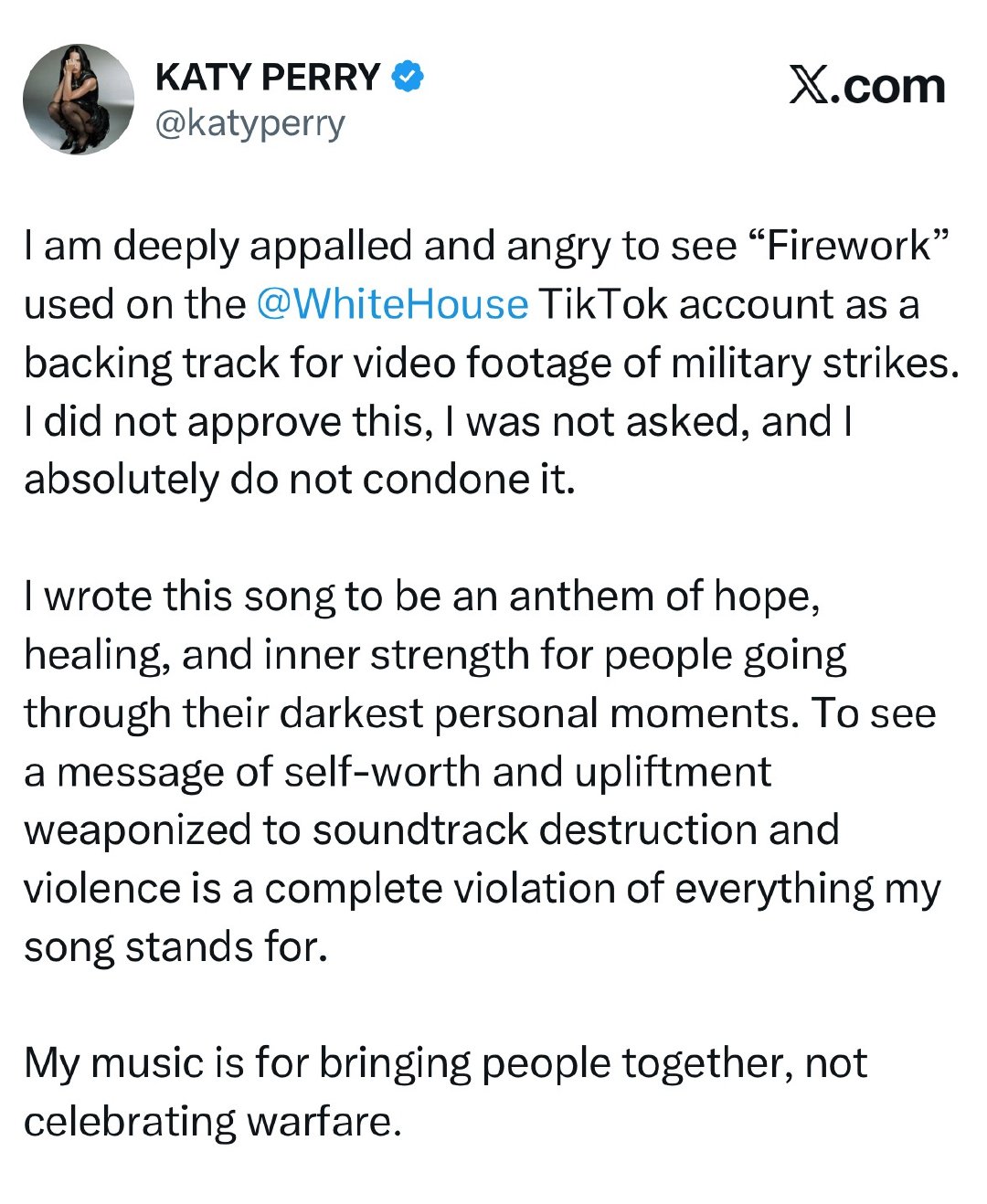一如既往女王！水果姐Katy Perry发推怒斥白宫擅自使用Firework作为