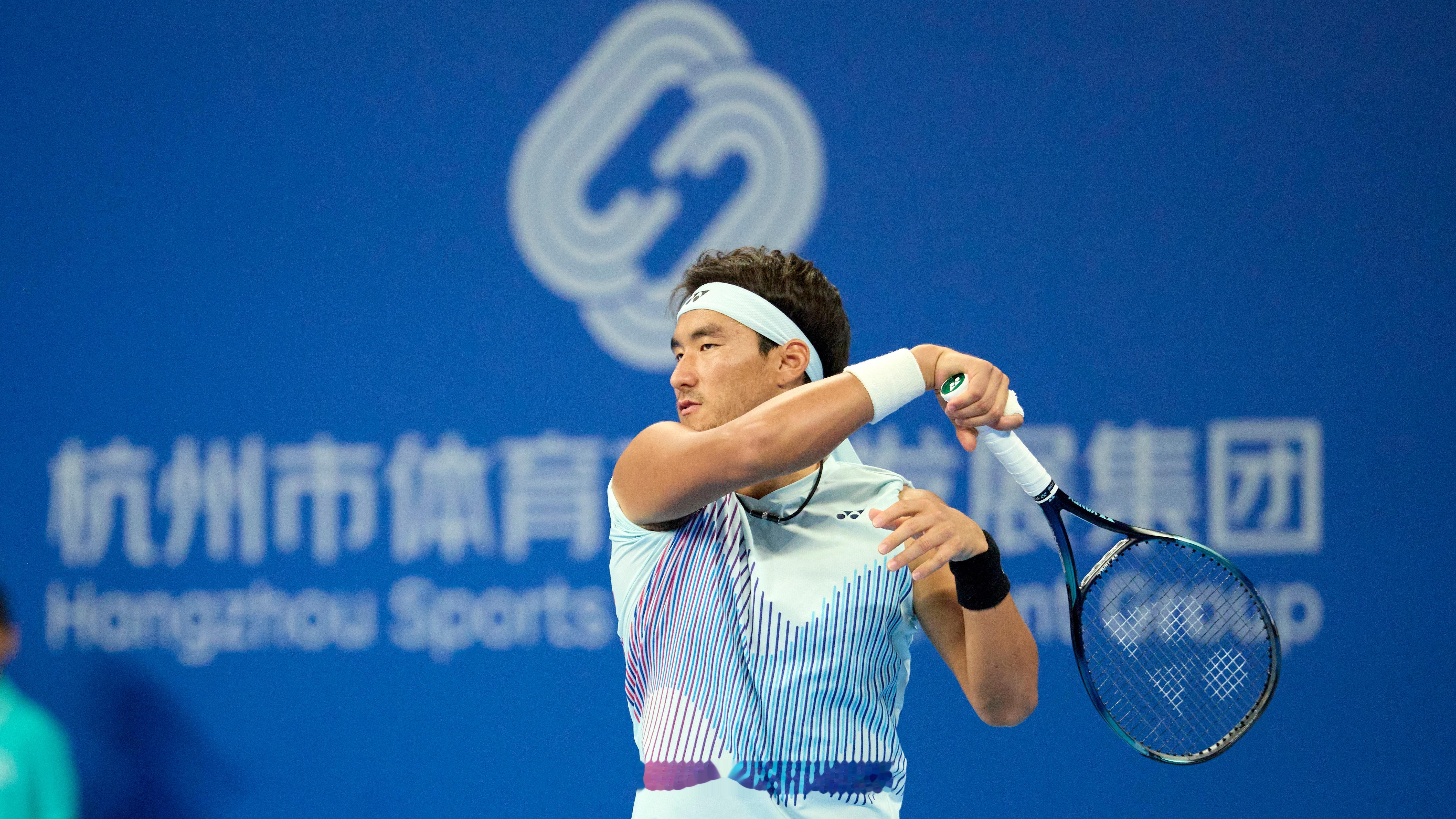 双喜临门！继商竣程之后，张之臻的第一个ATP单打决赛也来啦！杭州赛男单决赛中国德