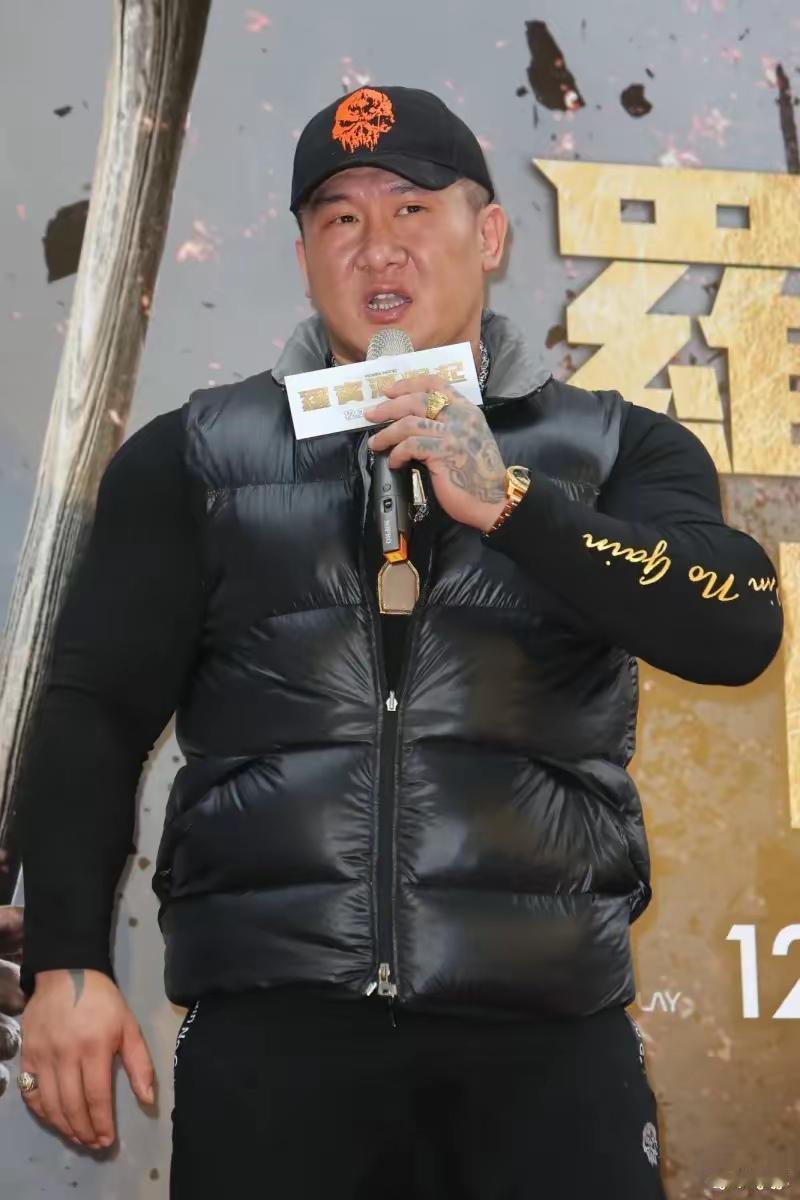 馆长陈之汉这段话足以封神了
馆长说：没去上海之前，我就已经醒悟了，去了之后让我更