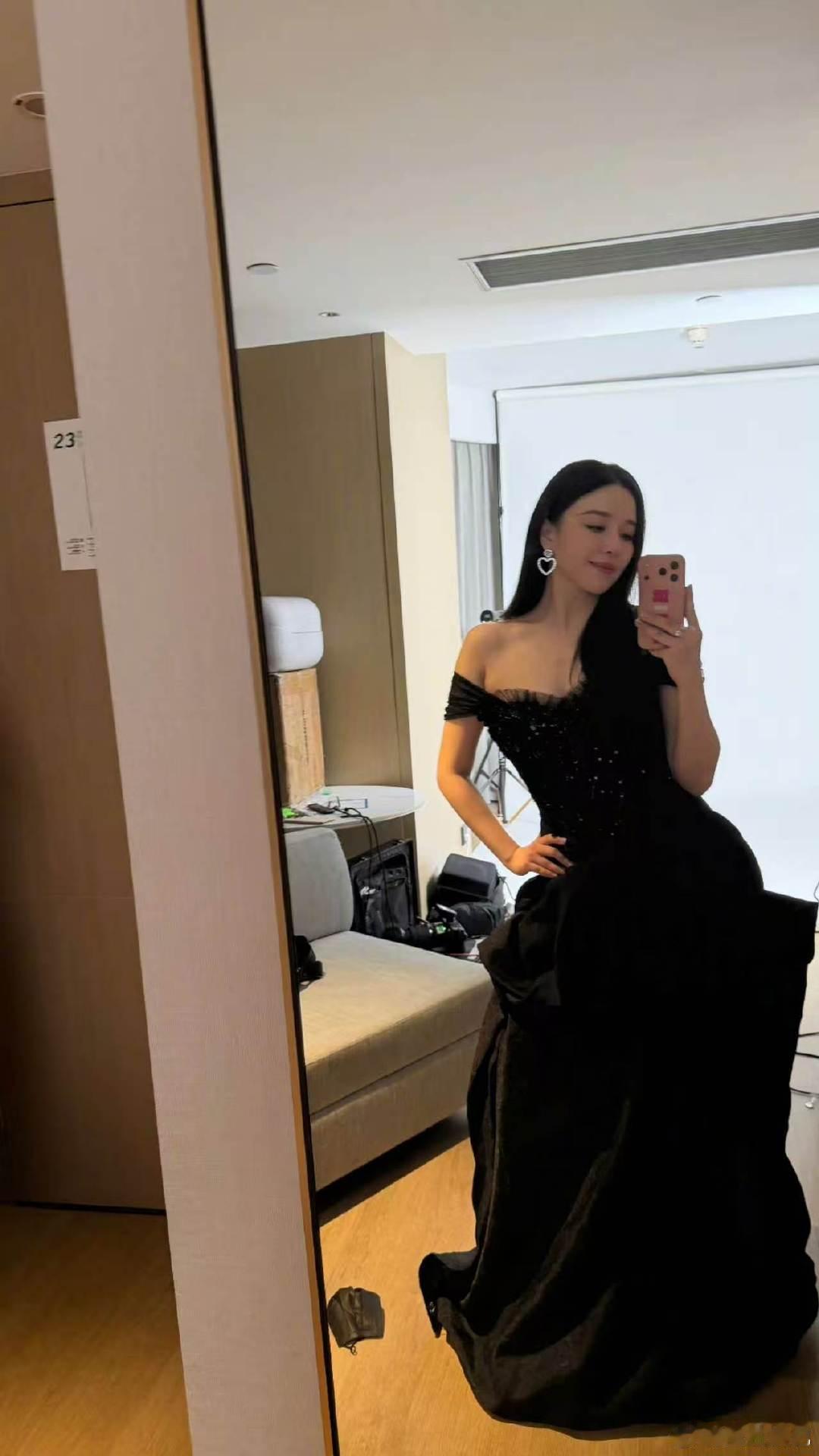阚清子阚清子想要阚清子得到乘风2026清子想要清子得到完美应验，瘦身成功气质飙升