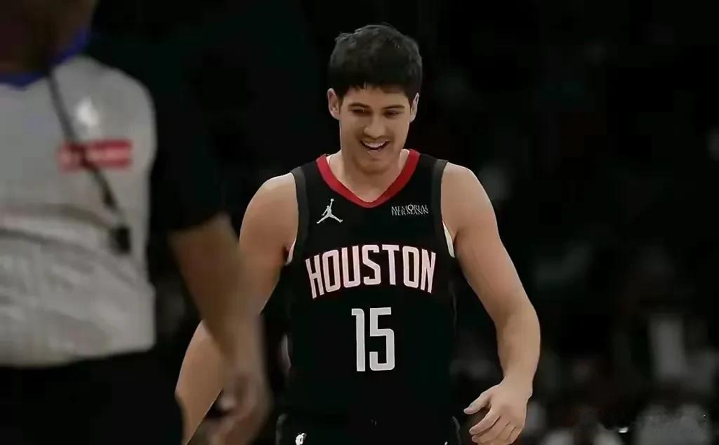 火箭记者:魔术曾询价谢泼徳，被直接拒绝
据火箭随队记者Kelly Iko披露，魔