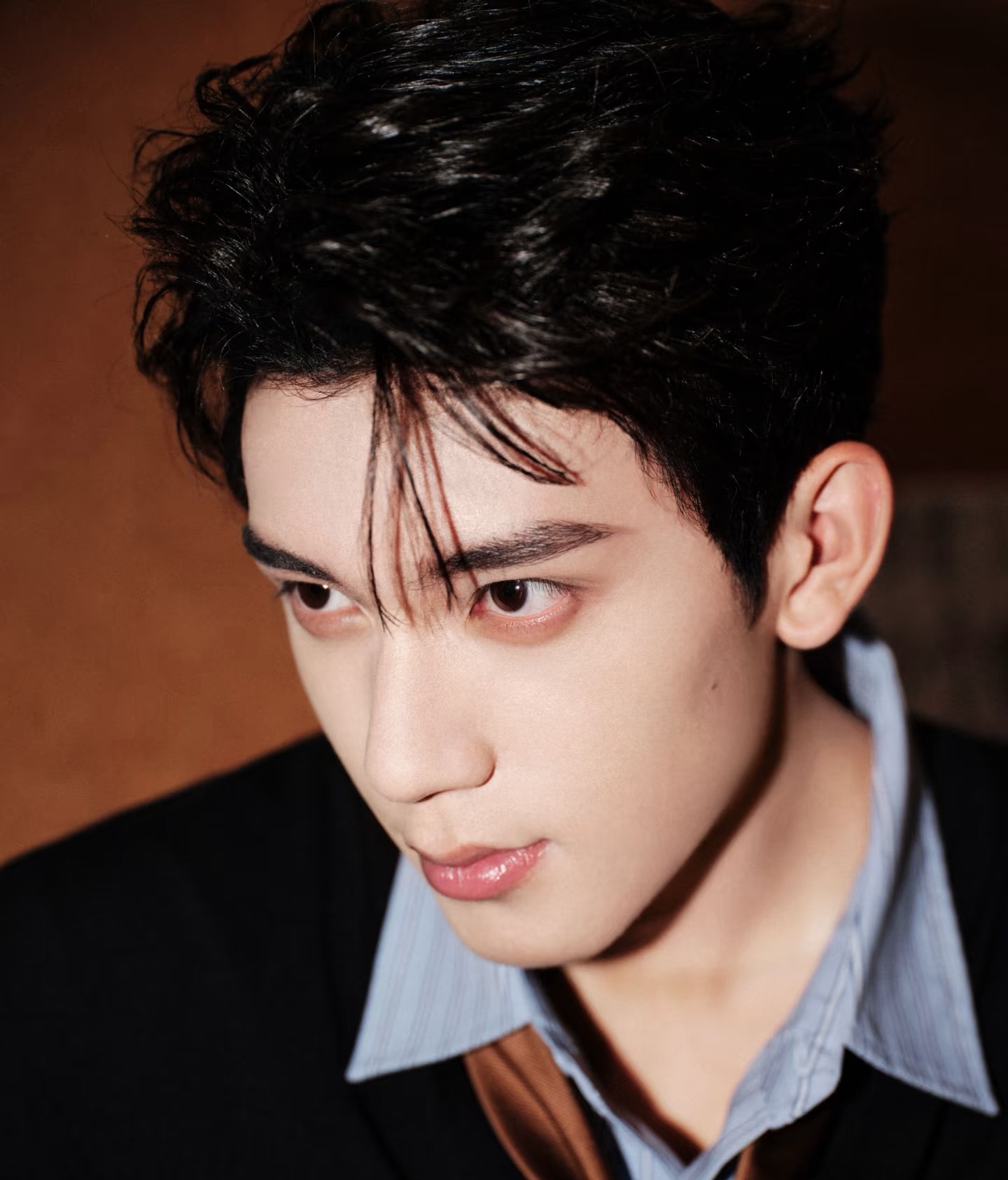 林沐然体育生人格疯狂顶号中林沐然剧内剧外反差感十足，剧里是坏事做尽，剧外可可爱爱