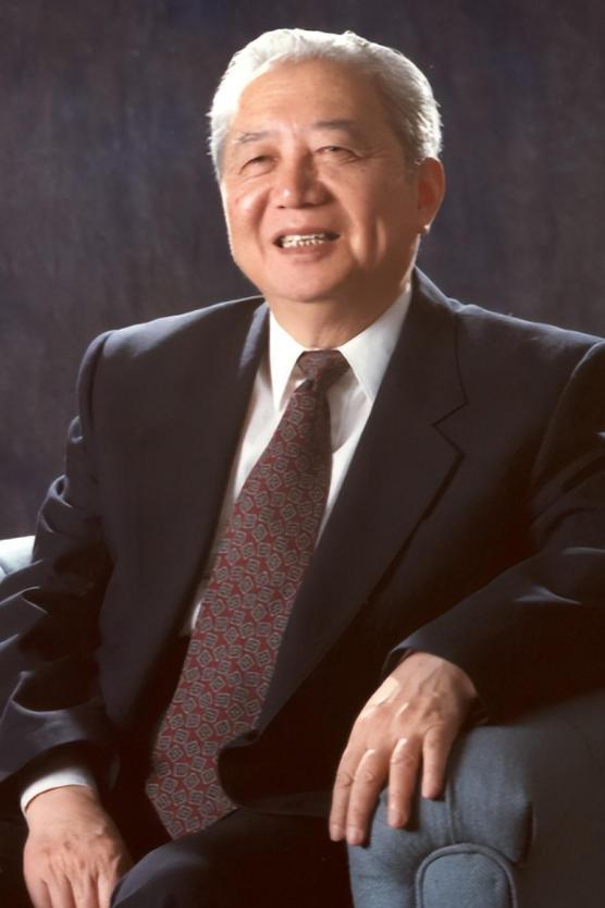 美国的计划落空了！2001年，美国将一批淘汰的机器高价卖给中国，导致我国亏损好几