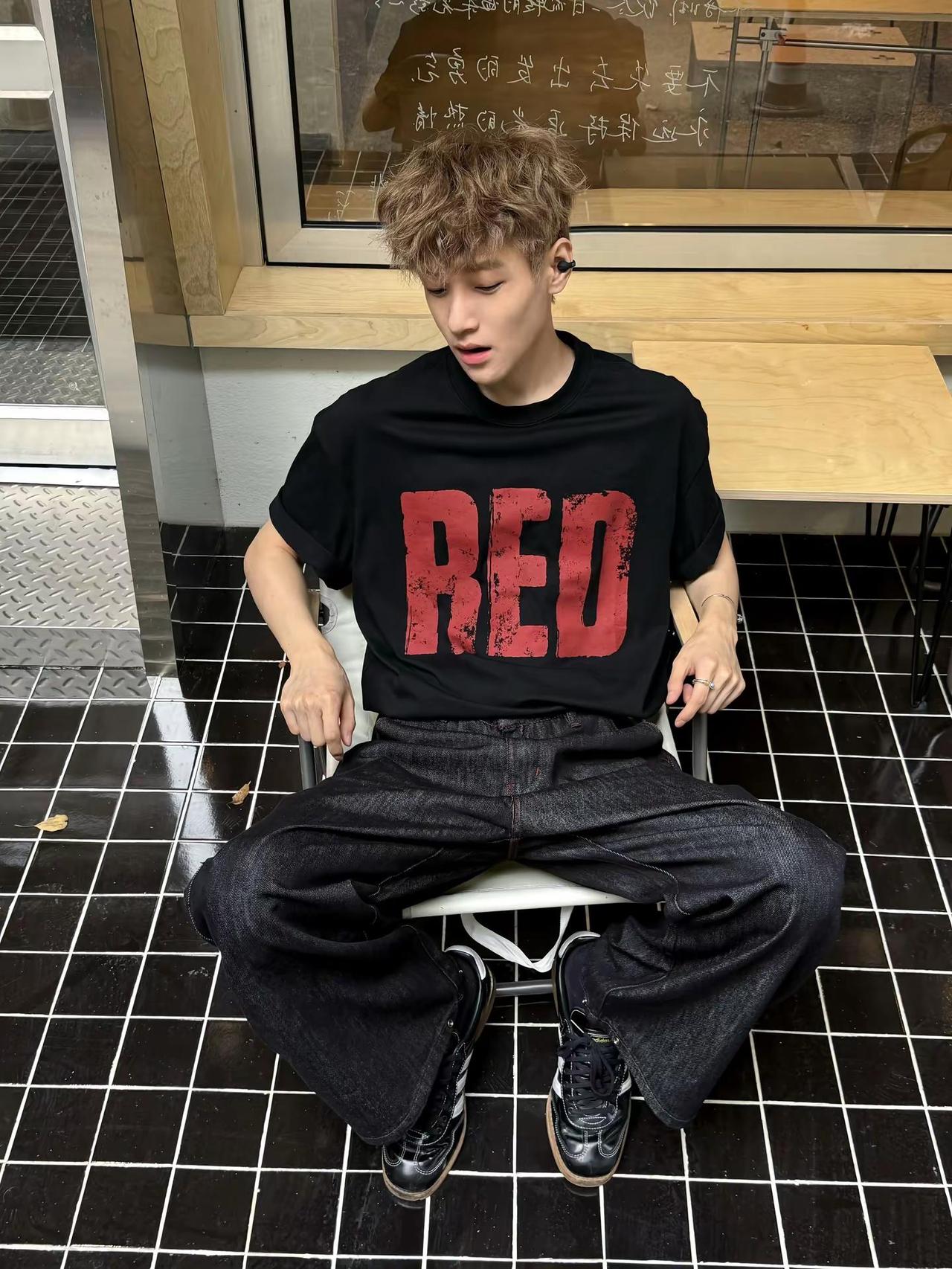 飞机飞到一定高度就没有阴天了男生穿搭 cityboy