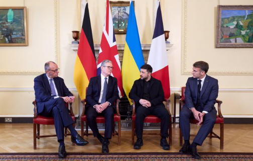 #泽连斯基获欧洲支持后又有底气了# 【欧洲支持，泽连斯基又有底气了：不会与特朗普