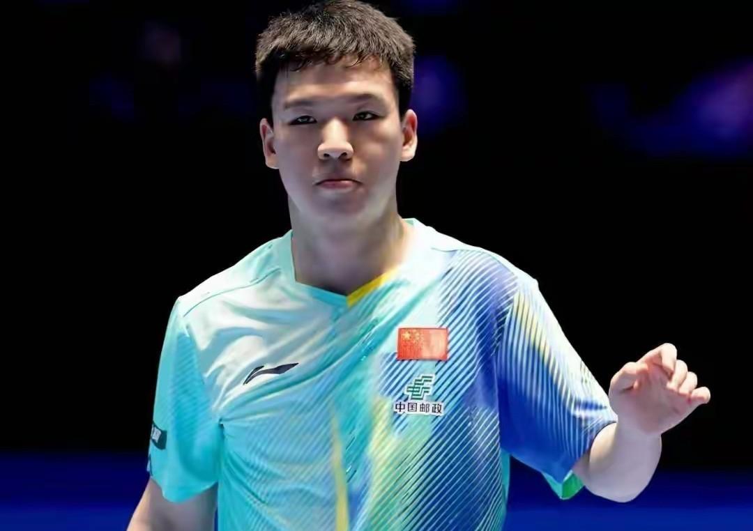 塔什干亚锦赛男单签表：国乒五将的“难签”分层与突围路线。
10月19日晚，塔什干