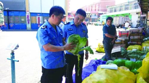 共参考14篇资料
结合你之前提到的创作社会热点类正能量自媒体爆款文案的需求，基于