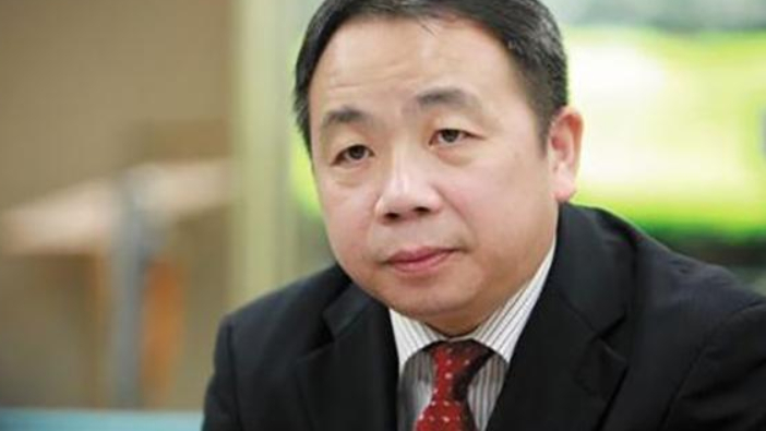 华裔日籍参议员被制裁后，口头强硬却暴露内心恐慌：中方这一招太狠！9月8日，中方宣