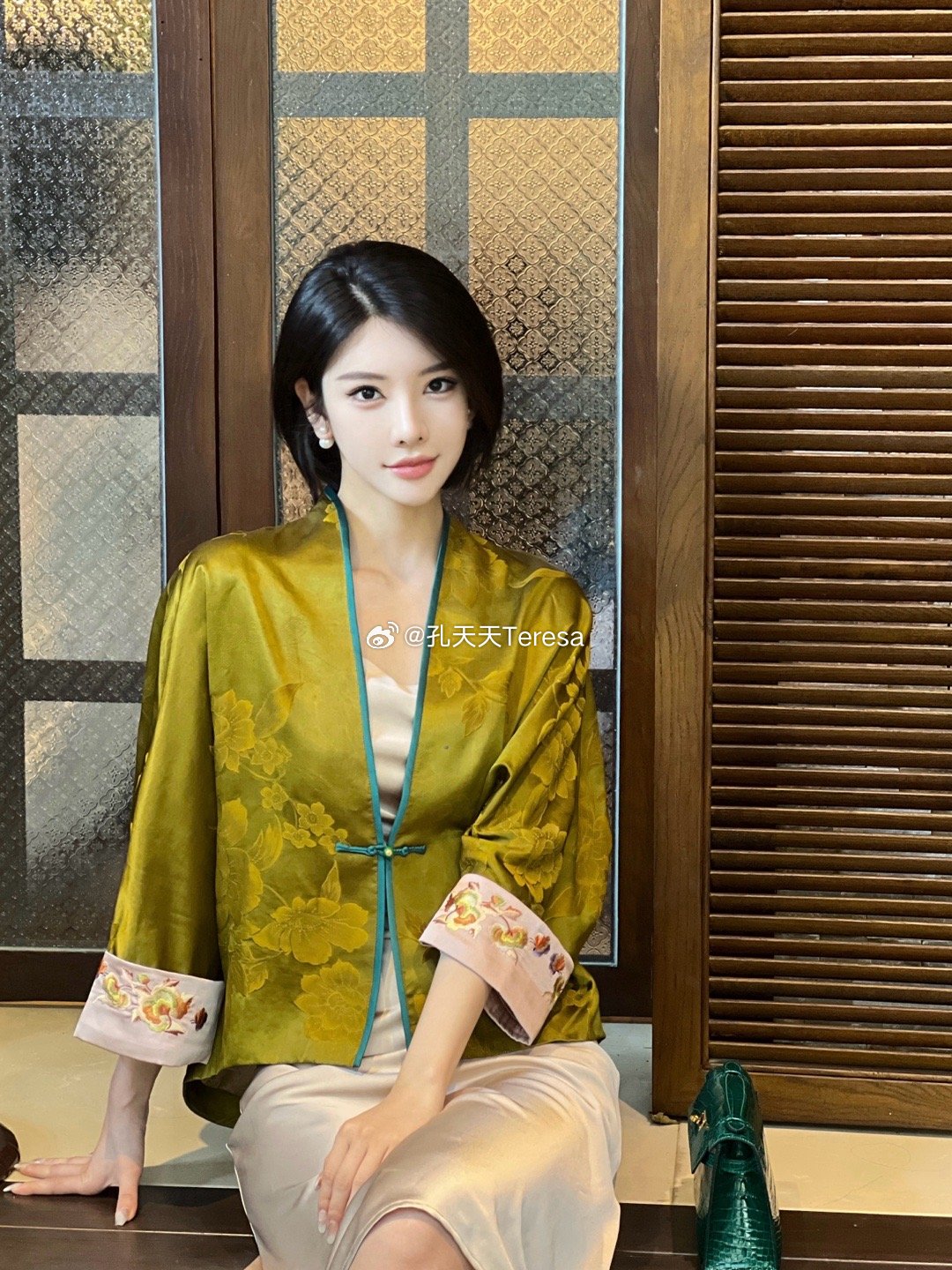 冷秋 ​​​