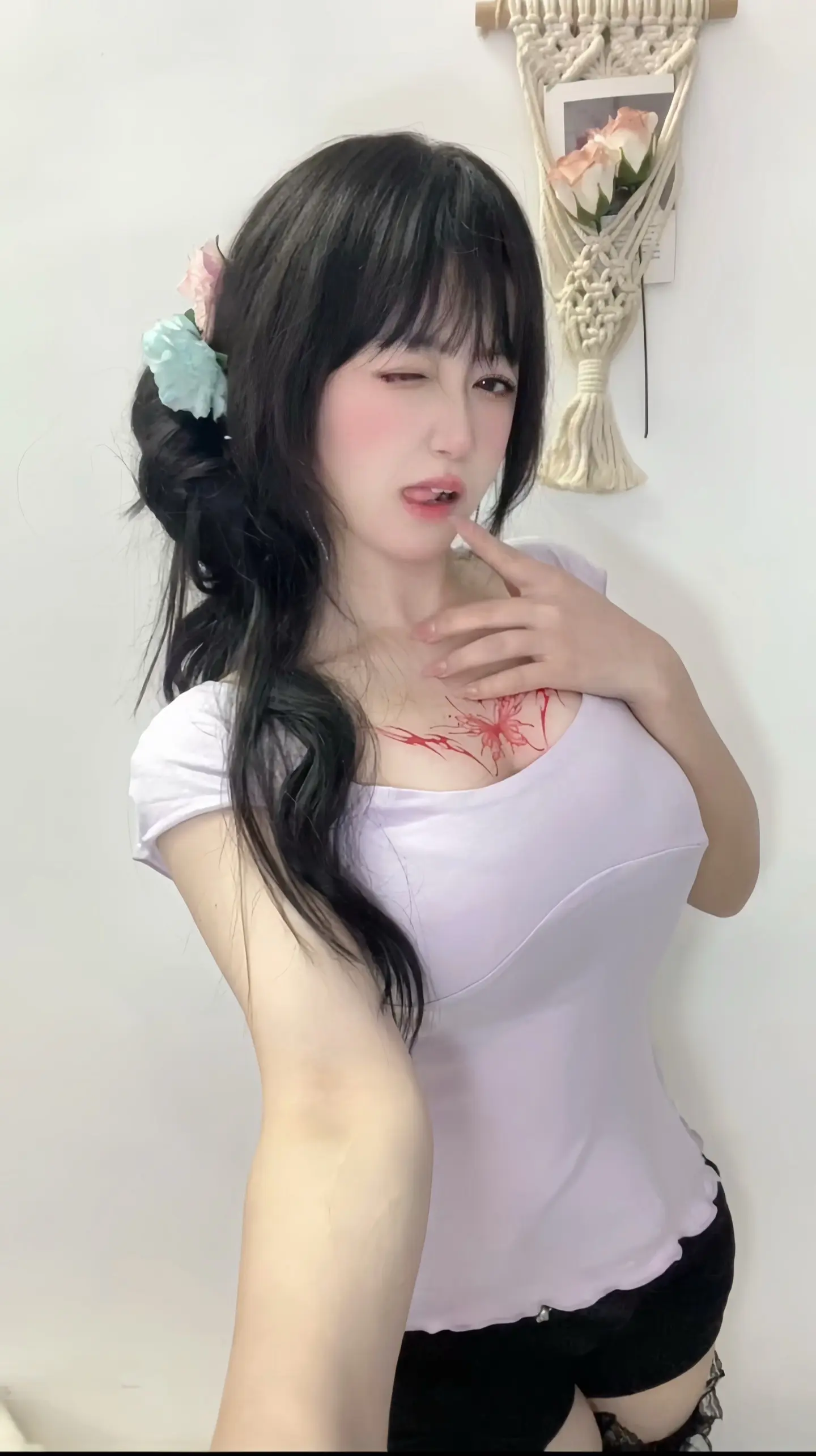 鬼迷日眼。
