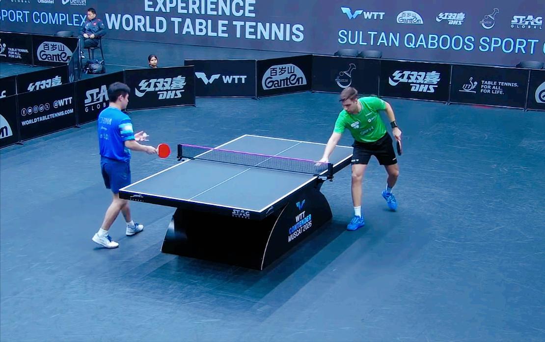 遗憾，林诗栋1:3爆冷输给了达科

这场比赛，
林诗栋感觉放不开，
应该是上一场