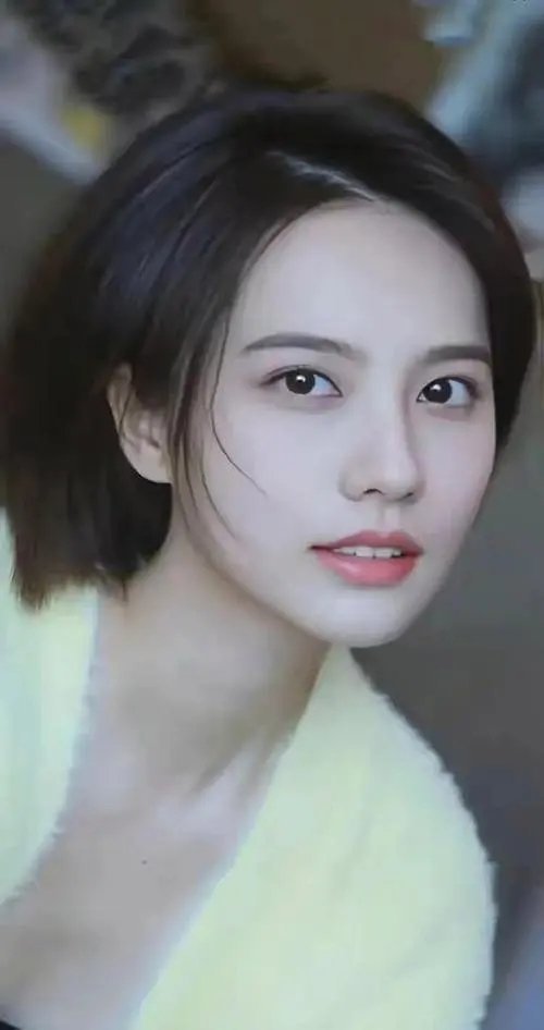 为啥姜珮瑶类高圆圆却一点火星也没有？ 