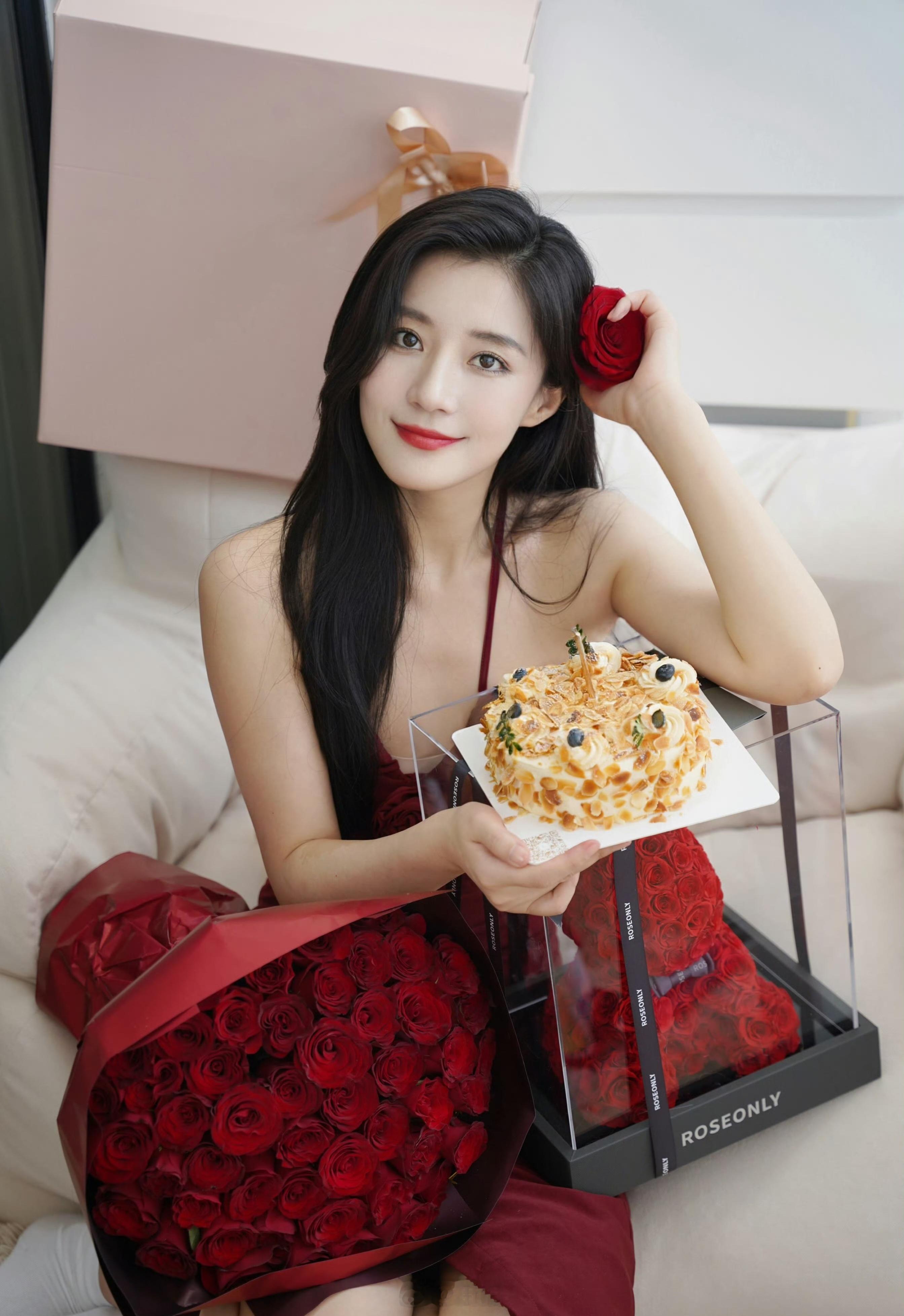 怎么能让人不羡慕呢？ ​​​