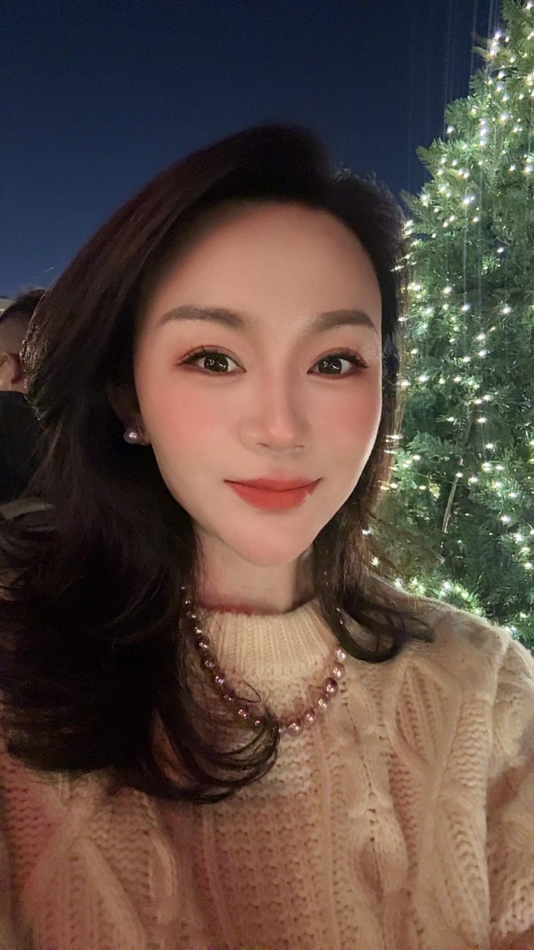 学会取悦自己，不委屈求全 不忽视自我 无论外界如何 评价，只求问心无愧...