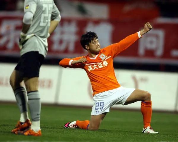 弯弓射大雕，来者不容易啊！李金羽的山峰太高了，方昊有球踢，踢好球，再谈如何？