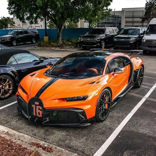 布加迪Chiron Pur Sport 🧡1500匹马力#布加迪Chiron#