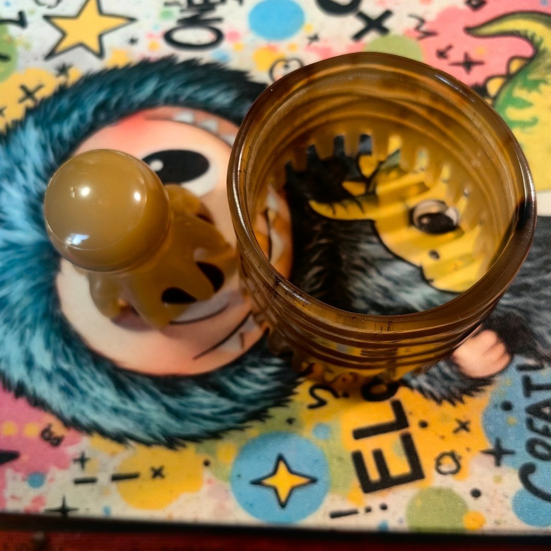 *碎碎念*春联糊弄完了，不太满意，也懒得再写，就这样吧...买了八爪鱼的梳子，有