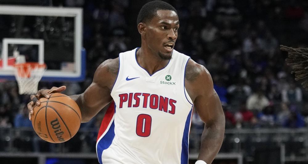 杰伦·杜伦与底特律活塞都明确表达了长期合作的意愿，尽管双方在去年10月截止日前未