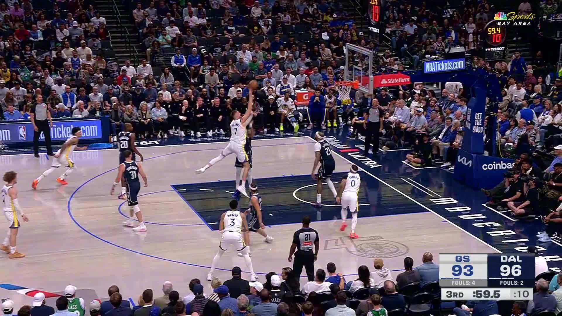 波尔津吉斯2+1👌勇士98:98独行侠。勇士vs独行侠