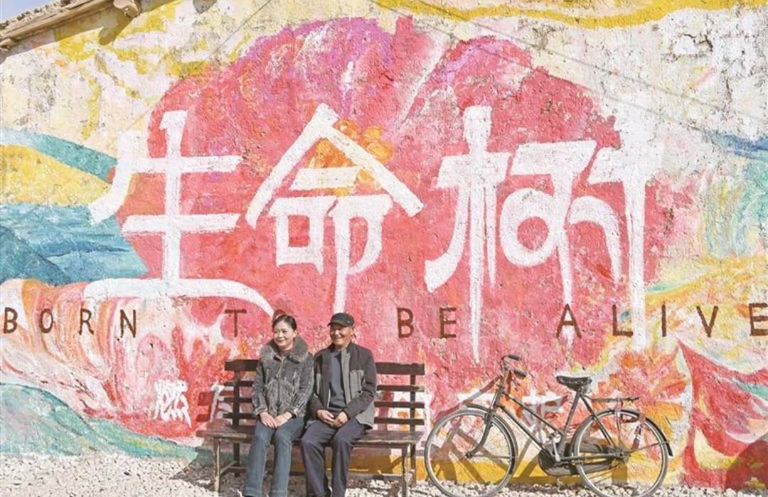 生命树取景地接待超15万人次

一部剧带火一座城！青海生命树取景地开园2月迎客超