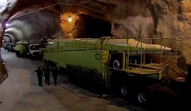 以色列被打出心理阴影，发现伊朗每月产3000枚导弹，决定再主动开战，美要求巴基斯