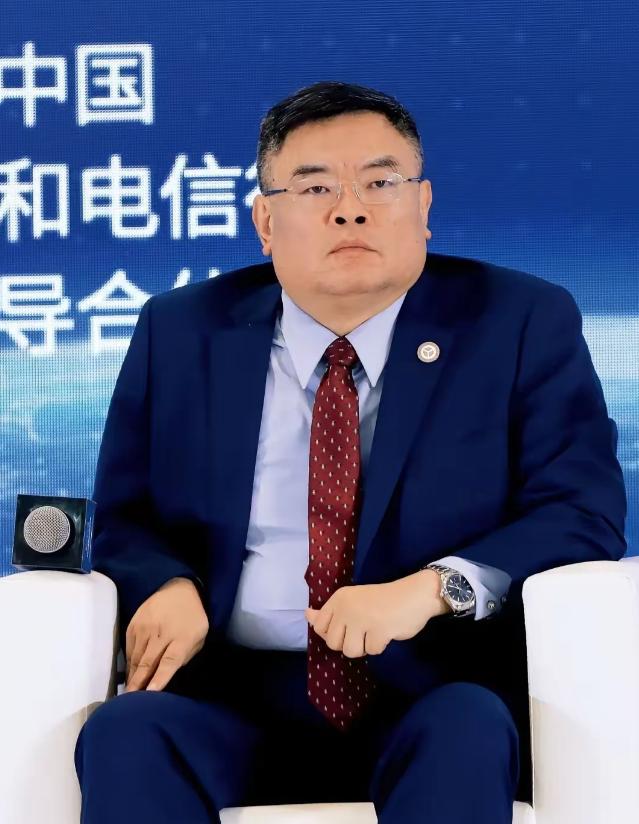 瞒不住了，摊牌了！3 月 18 日 7 时 01 分，北京，中国新闻周刊证实，拥