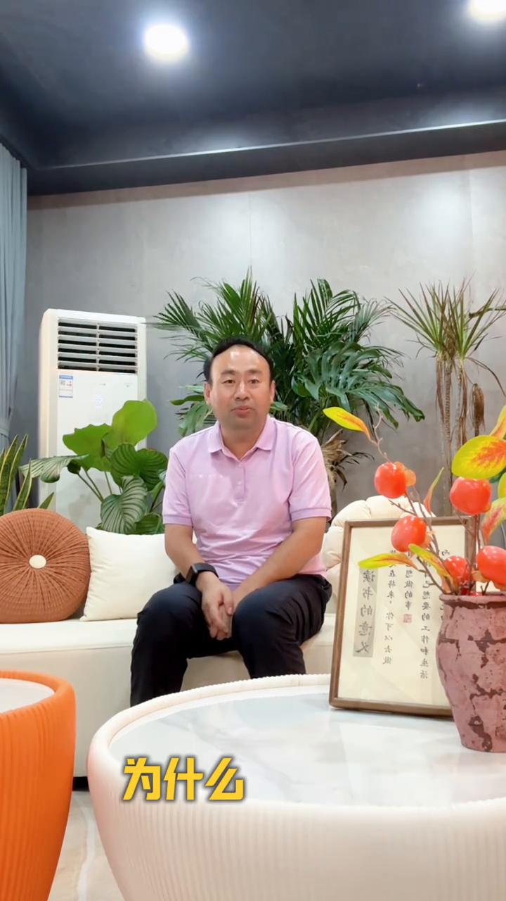张教长，对今年中考招生的情况您怎么看？一个字乱，两个字很乱。一部分定的高分数线的