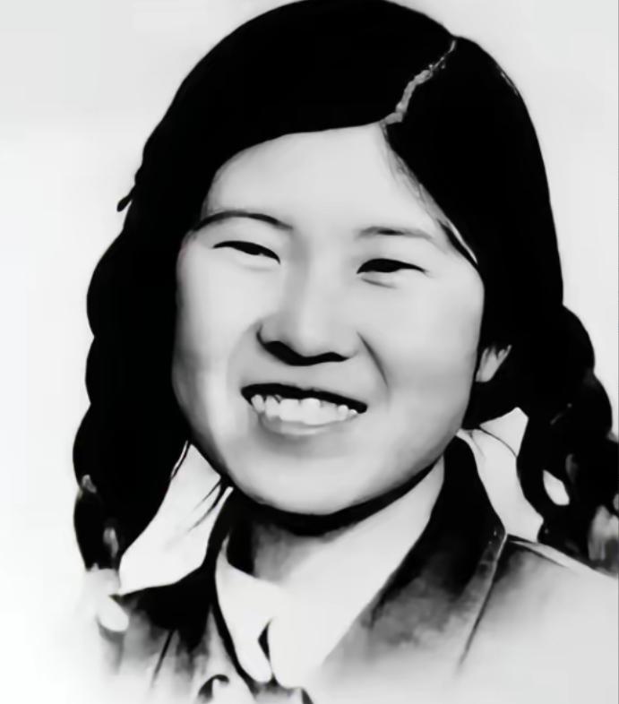 1958年，杨虎城之女婚前离奇失踪，几天后，在冰雪中寻获遗体，满身伤痕，怀中还紧