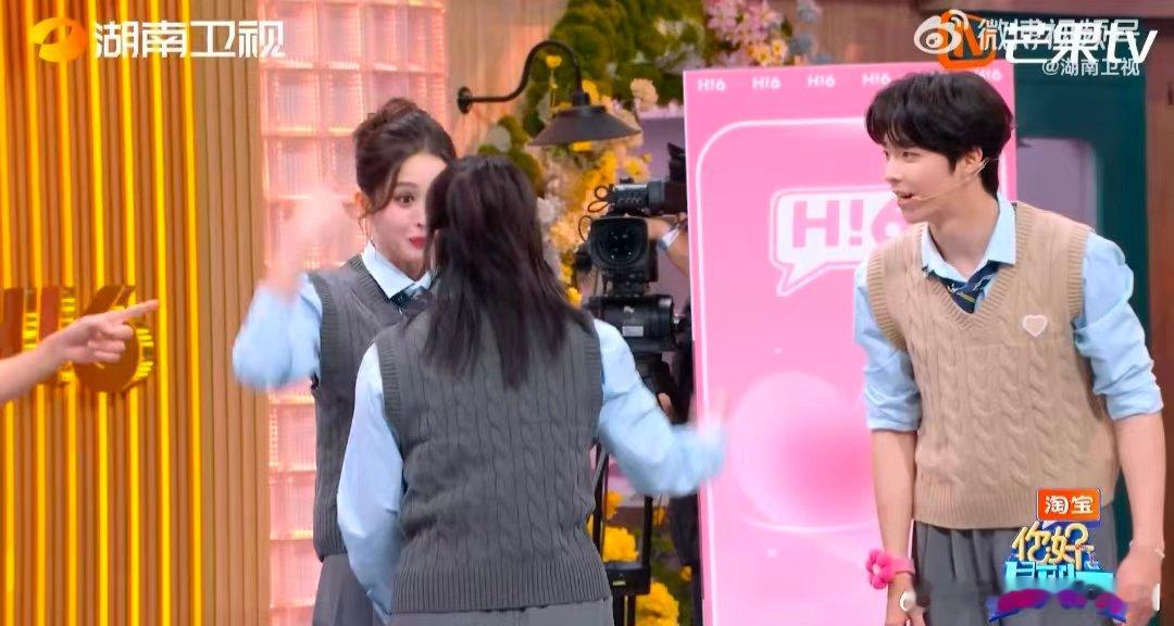 李雪琴玩游戏主打一个杀熟你好星期六 你好星期六这期太有梗了！李雪琴专挑队友颜安挑