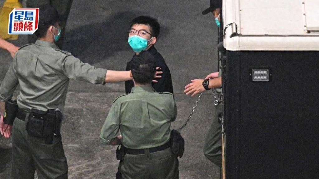 活该！28岁的“乱港分子”黄之锋再次面临加控，从“青年领袖”沦落成“弃子”，他的