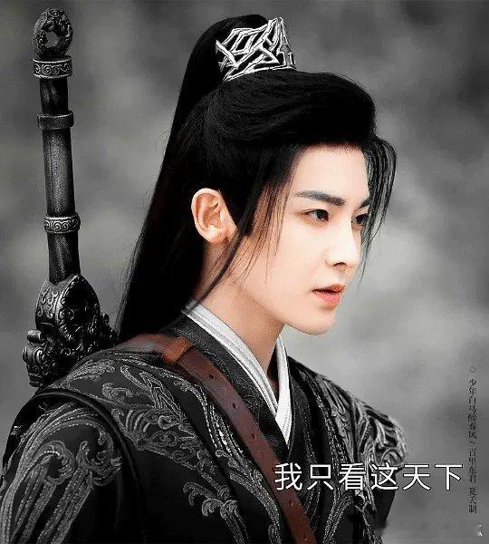 少年白马醉春风的剧情感觉是不如少年歌行的，没有那么热血，也没有那么真实，但侯明昊