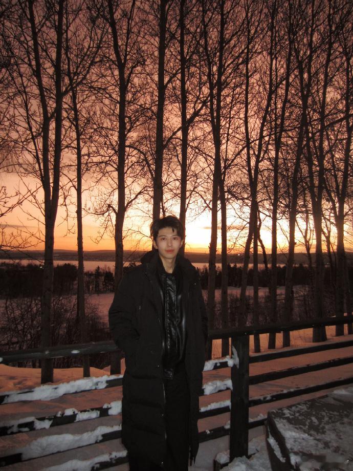 赵小童CCD氛围感  赵小童冬日氛围感  看赵小童冬日CCD照，感受那独特的氛围