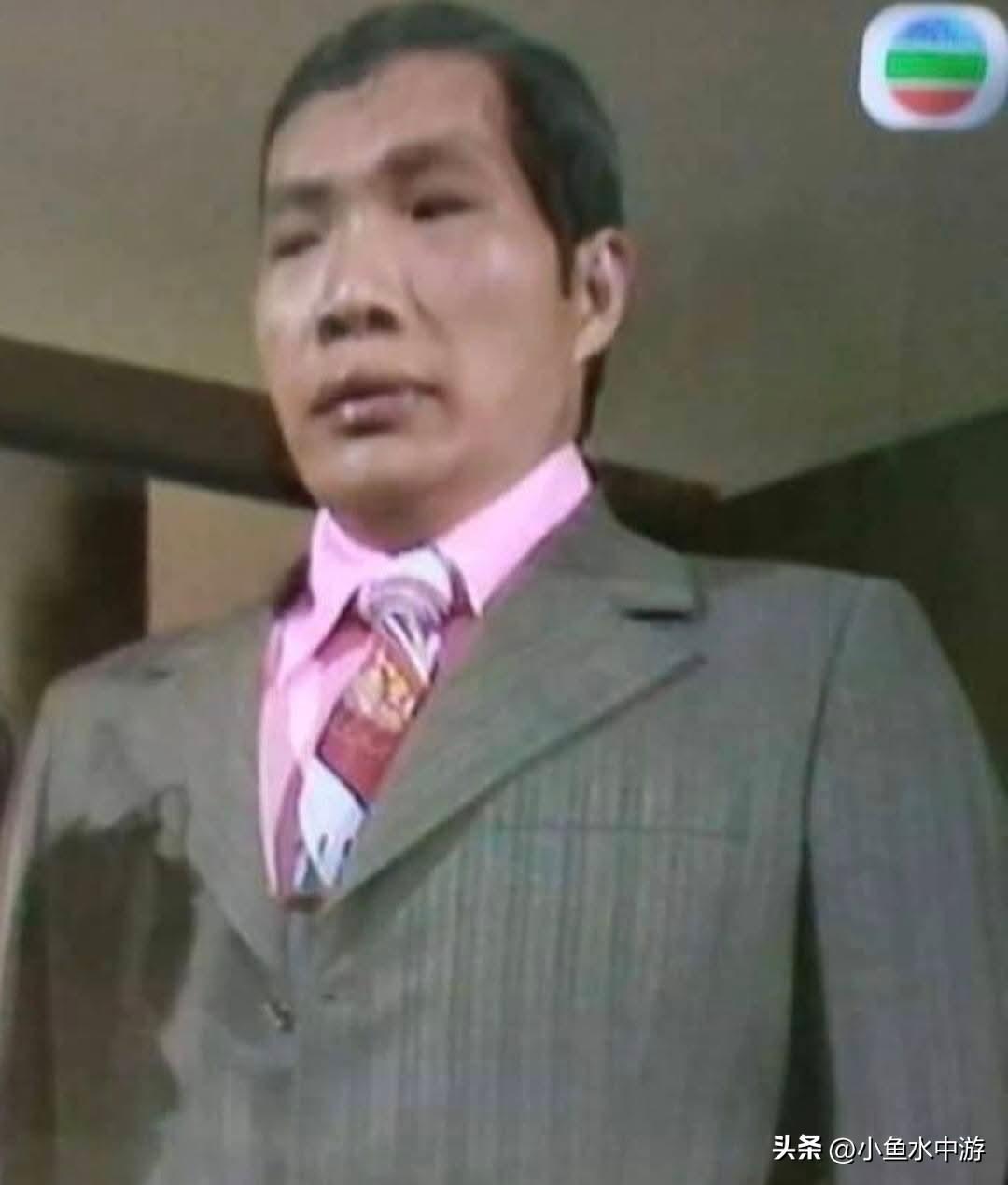 萧锦，人称大只锦，1938年—1993年，中国台湾出生。身高6.9英尺，体重24