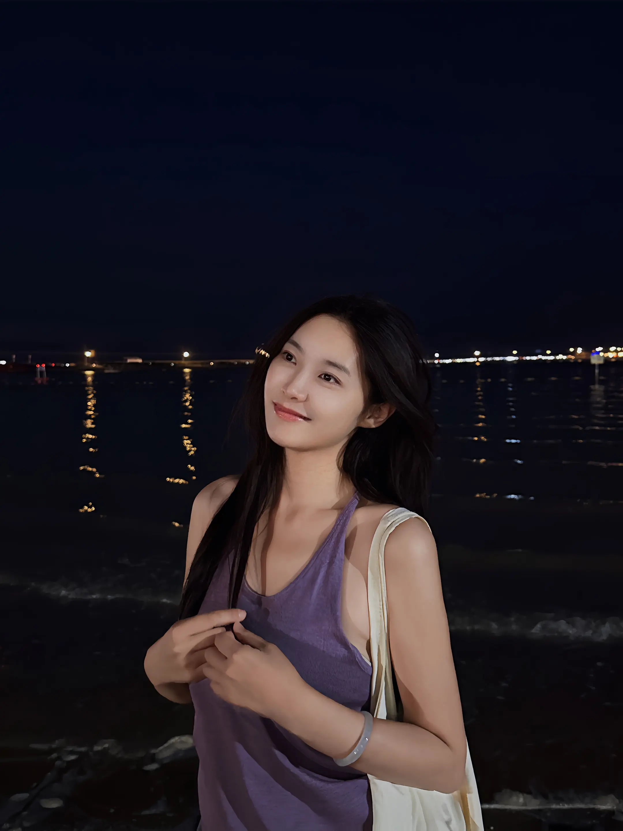 “海风路过耳边·喊你一起去热爱这个世界·”🌬️💙