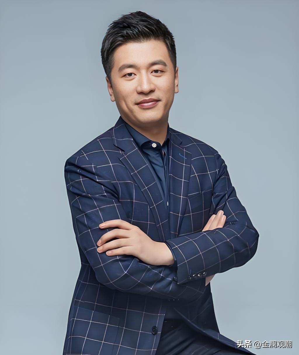 一个懂面相的朋友说，这样好的一个面相咋都想不到会早亡…