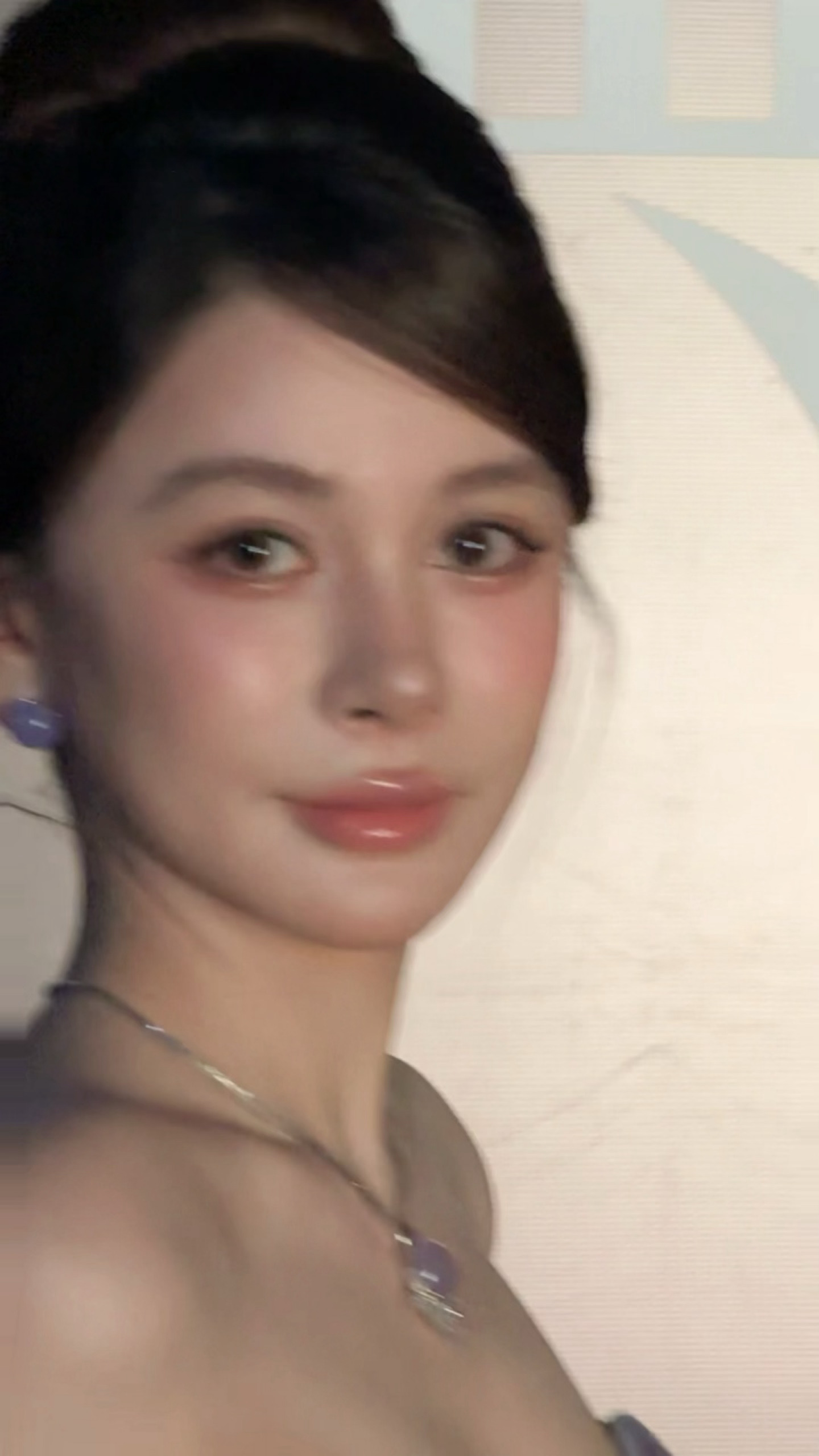 用live图打开骨相美 美人在骨不在皮do脸﻿ ﻿逆袭换头  ​​​