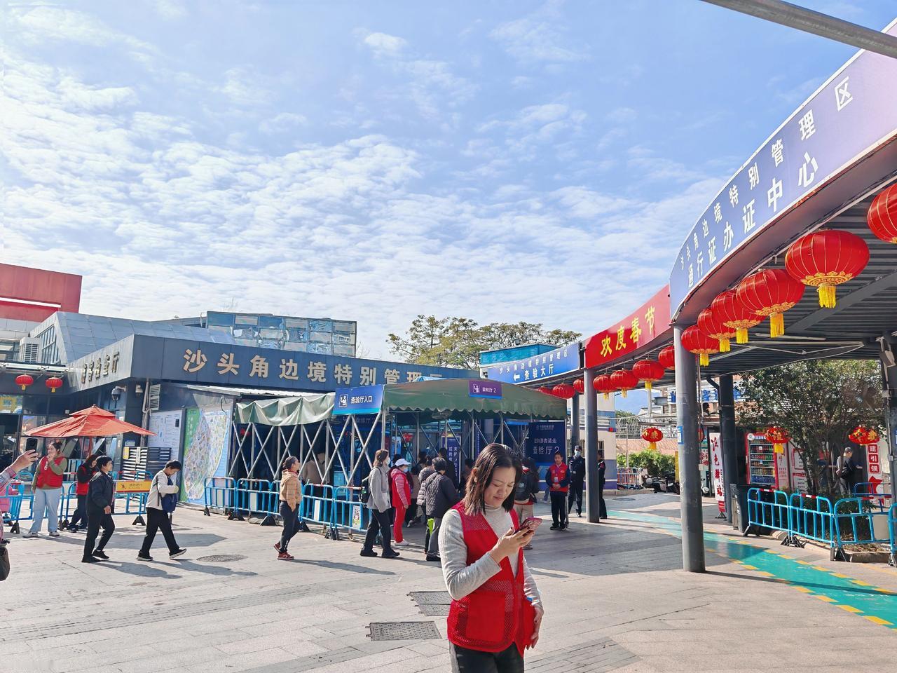 正月初七了，我将写上健康、填上快乐、注上平安，附上吉祥，将好运作邮票、真情作邮戳